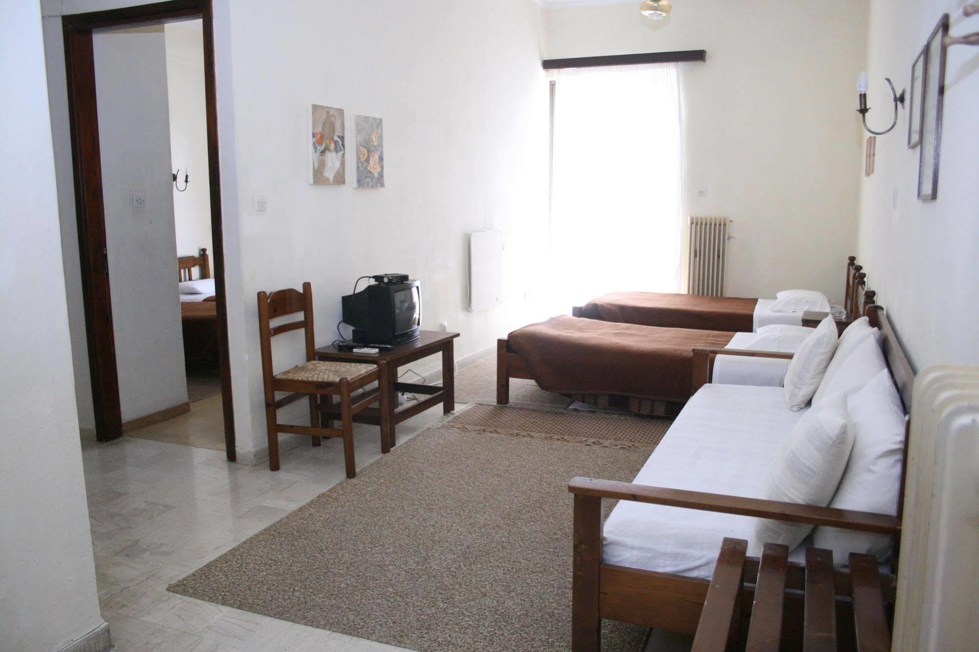 Aparthotel Iliahtides Amarynthos Exterior foto